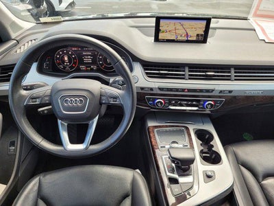 2019 Audi Q7 45 Premium Plus quattro