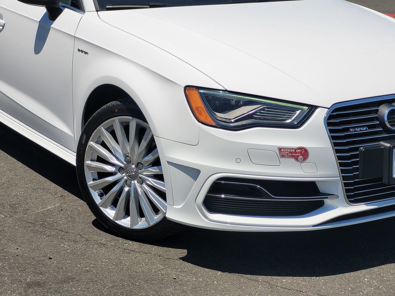 2016 Audi A3 e-tron 1.4T Premium