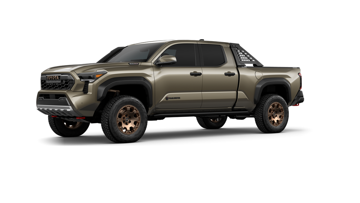 2026 Toyota Tacoma i-FORCE MAX Tacoma Trailhunter
