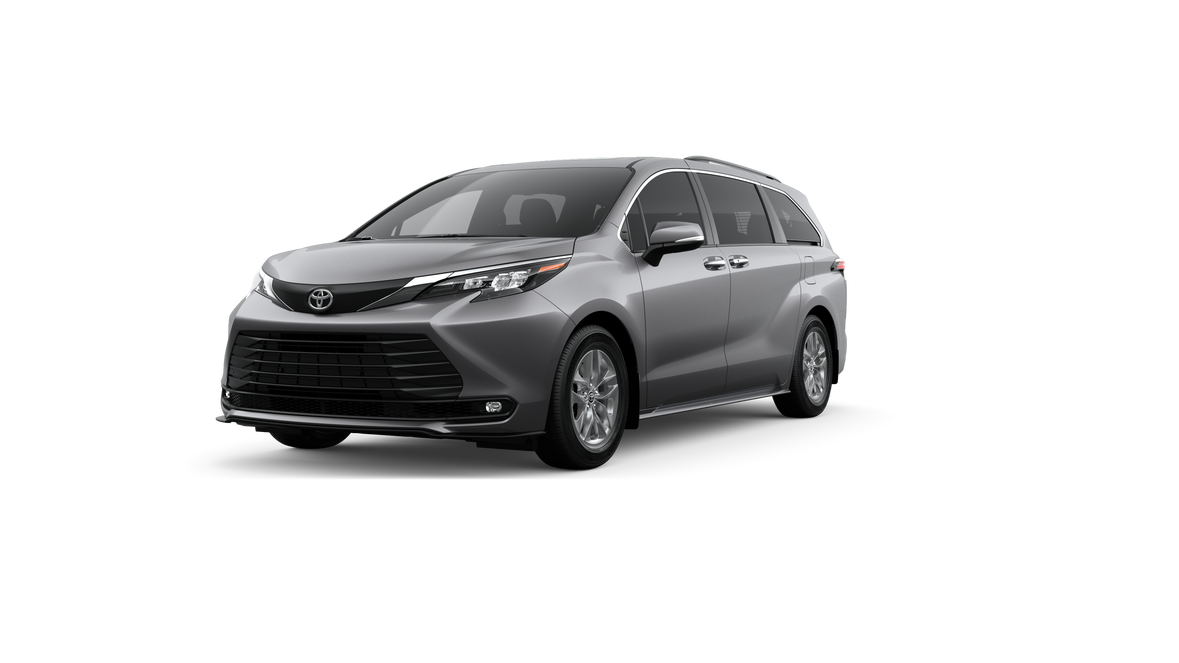 2026 Toyota Sienna XLE 8-Passenger Hybrid FWD's photo